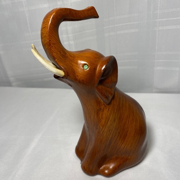 Cute Retro Elephant c1960s Vintage Elephant in Faux Wood - Picture 11 of 14